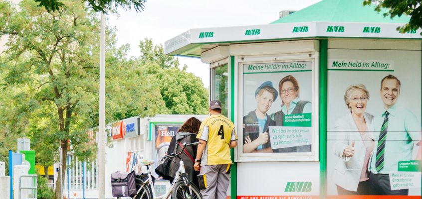 MVB-"Häuschen" an der Haltestelle Kastanienstraße