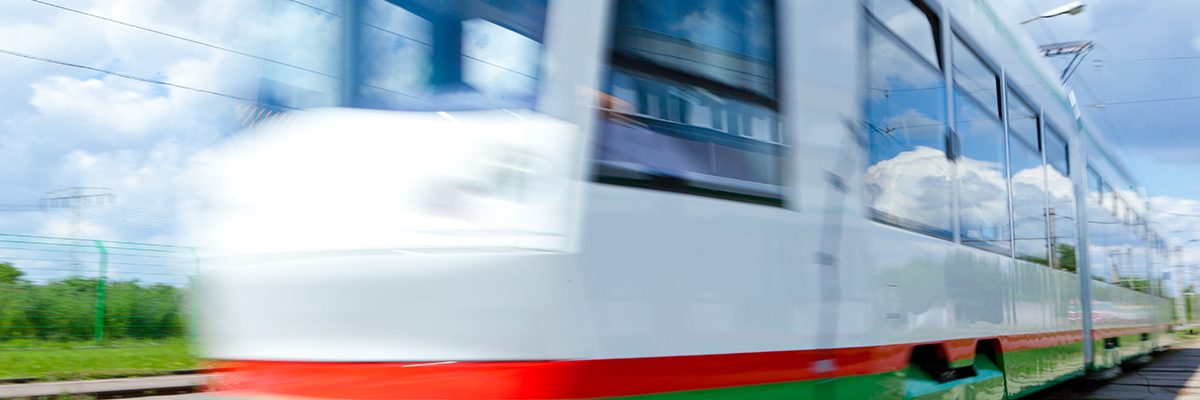 Aktuelle Straßenbahn der MVB