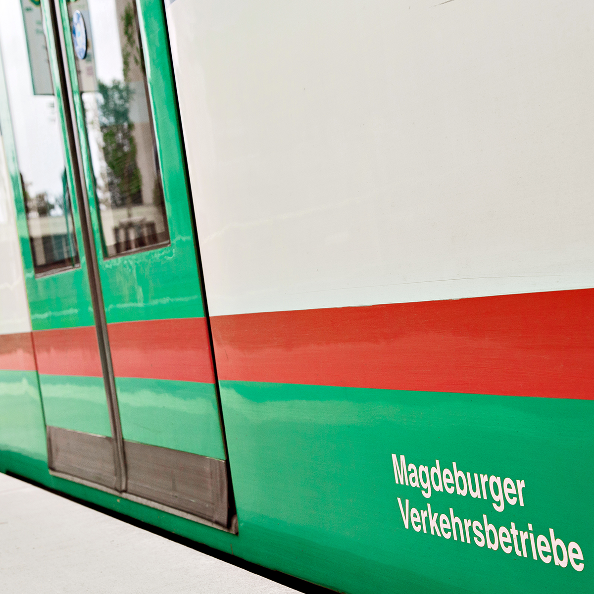Niederflurgelenktriebwagen