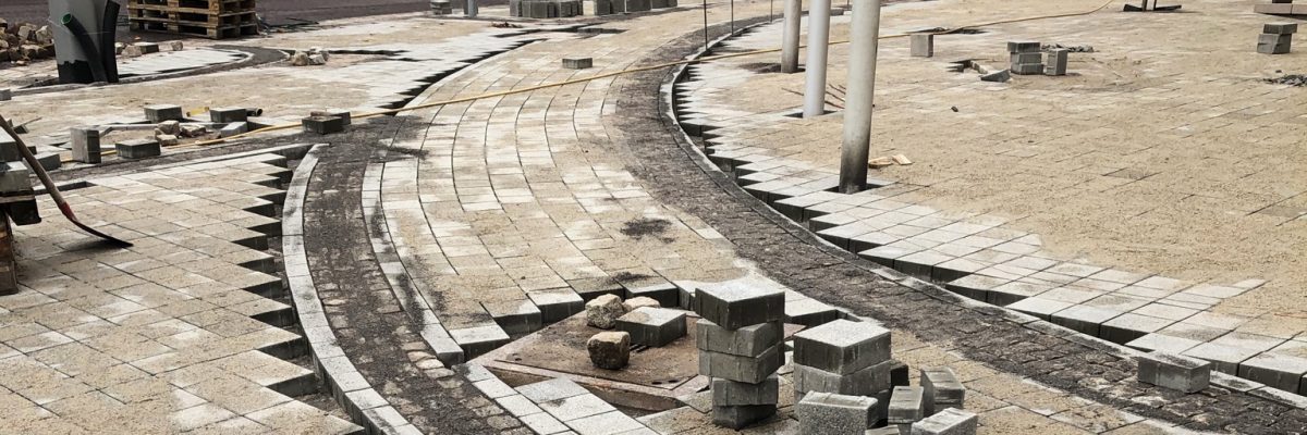 Pflasterarbeiten am Damaschkeplatz