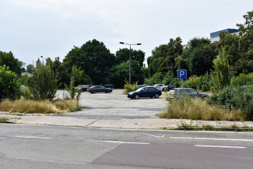 Parkplatz am Hermann-Bruse-Platz