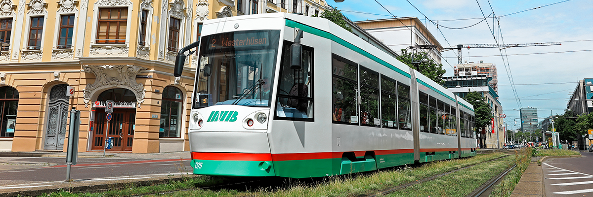 Straßenbahnlinie 2 in Fahrtrichtung Buckau (Foto: Peter Gercke)