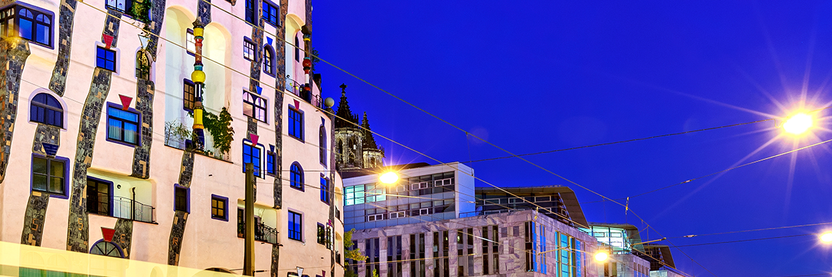 Straßenbahn auf dem Breiten Weg (Foto: Stefan Deutsch)