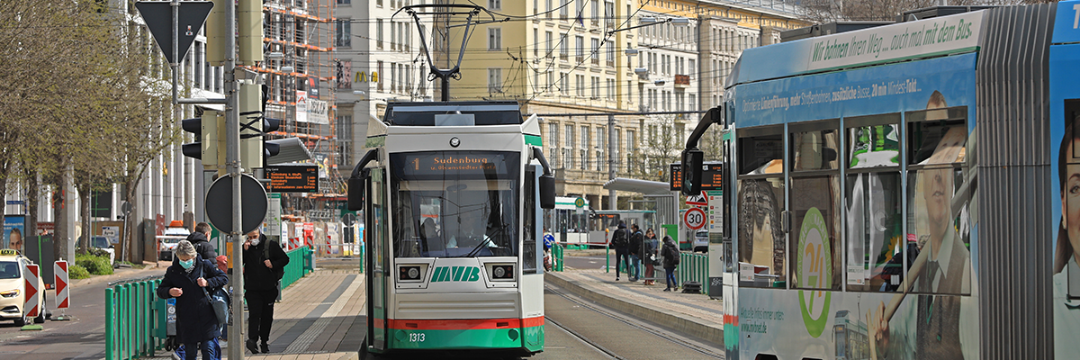 Straßenbahn in der Innenstadt (Foto: Peter Gercke)