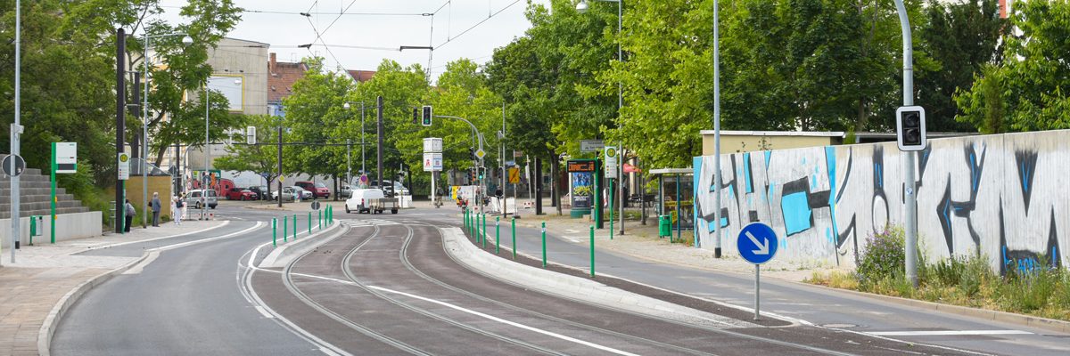 Barrierefrei ausgebaute Haltestelle Thiemstraße, Juni 2022