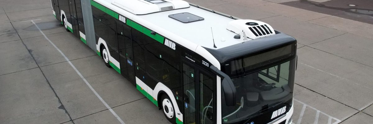 Neuer MAN-Gelenkbus (Foto: Peter Gercke)