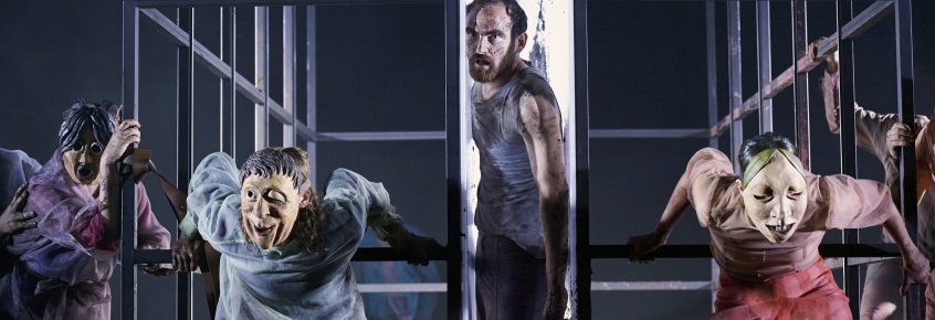 Promofoto aus der Theatervorstellung "Jagdszenen" im Theater Magdeburg