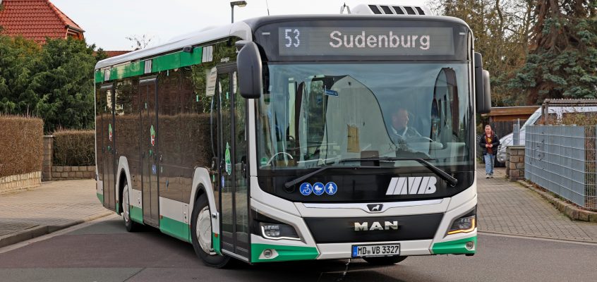 Ein Bus der Linie 53