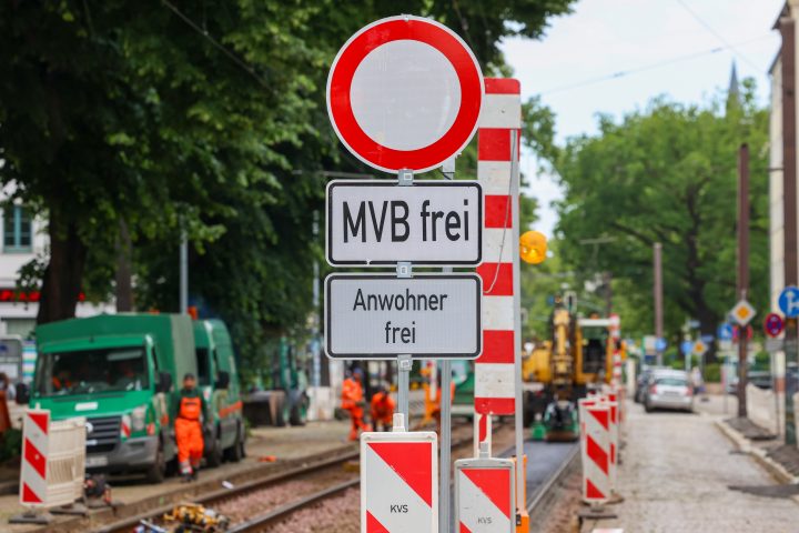 Gleisbauarbeiten in der Olvenstedter Straße