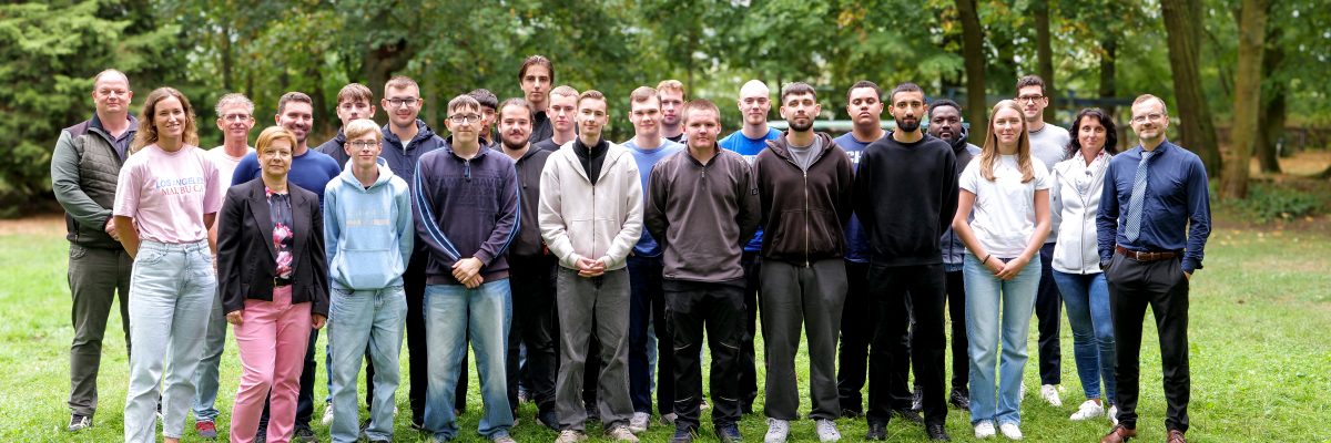 Gruppenbild der neuen Auszubildenden der MVB, Jahrgang 2026